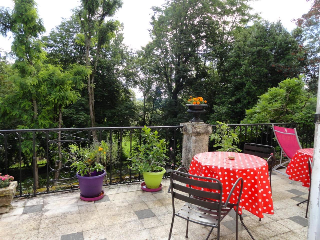 Le Figuier De Pauline Bed & Breakfast Luzech Bagian luar foto